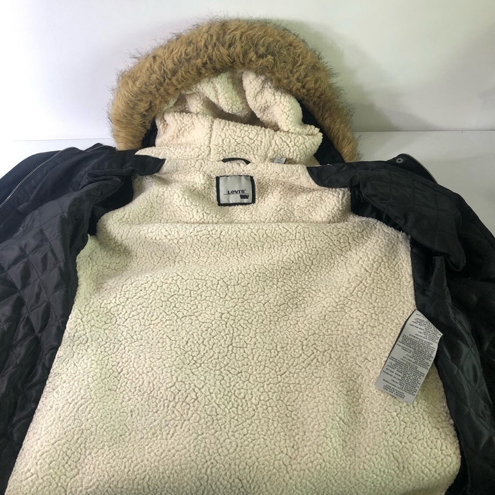 LEVI’S Faux Fur Trim Sherpa Lined Parka Coat - Picture 8 of 15